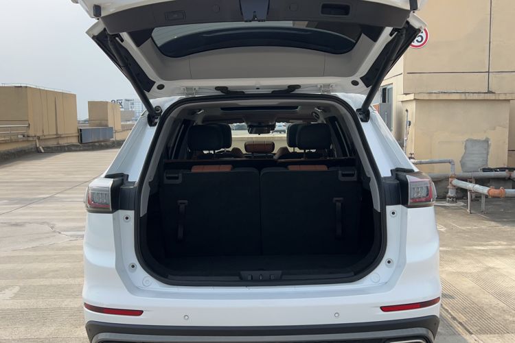 Used Chery Tiggo 8 PLUS 2022 290TGDI DCT Luxury Edition+