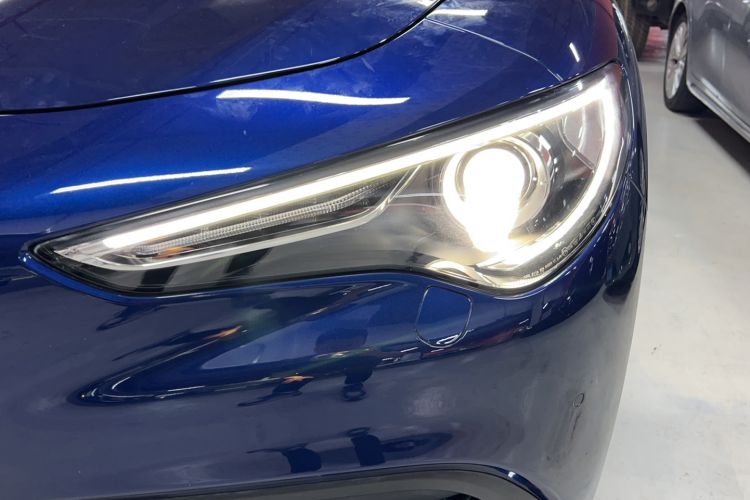 Used Alfa Romeo Stelvio 2017 2.0T 200HP Elite Edition