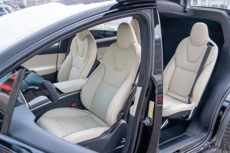 Used Tesla Model X 2023 Three-Motor All-Wheel-Drive Plaid Version