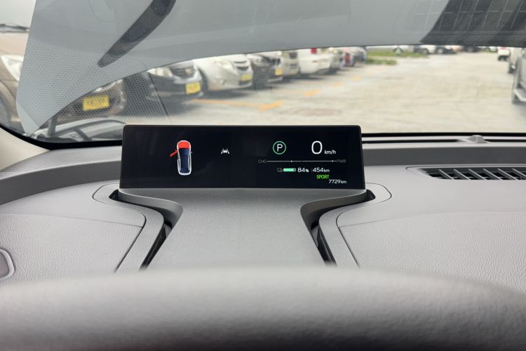 Used Toyota bZ3 2024 517 km Elite PRO