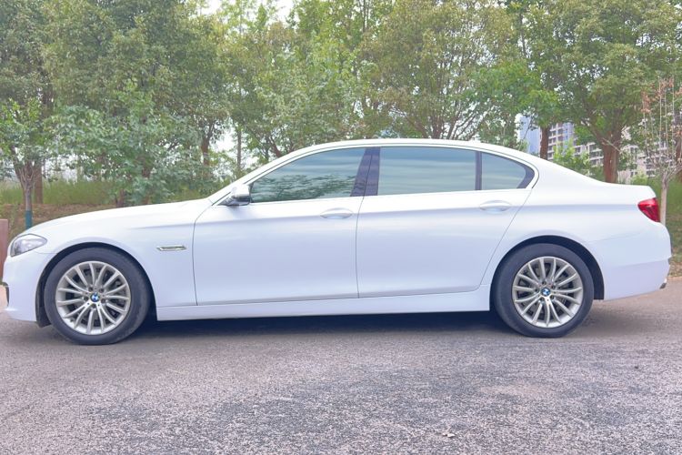 Used BMW 5 Series 2014 525Li Luxury Design Package
