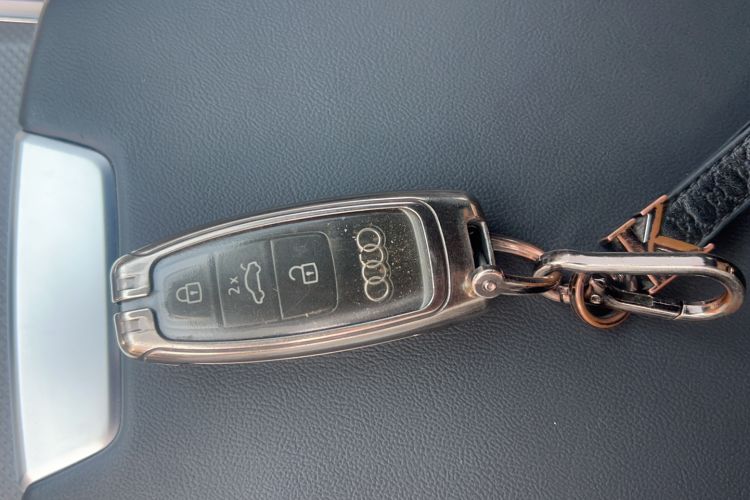 Used Audi A6L 2021 40 TFSI Luxury Dynamic Edition Vehicle Key