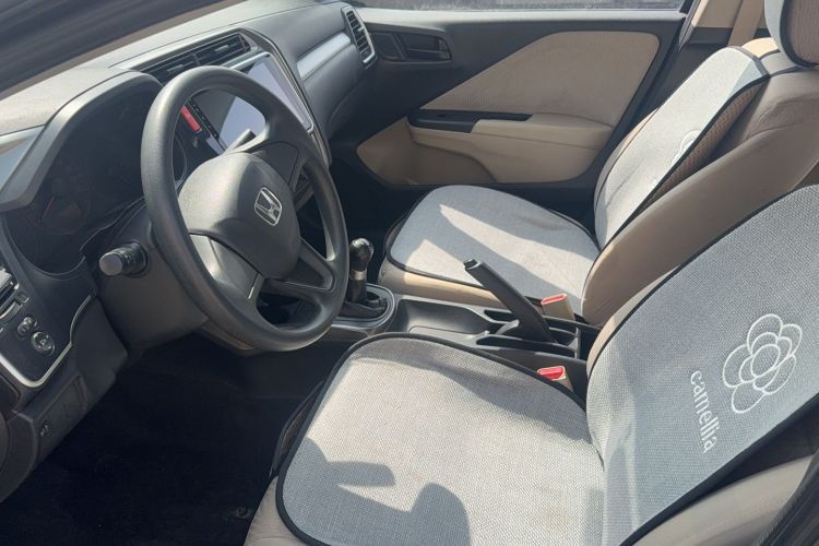 Used Honda Greiz 2016 1.5L Manual Classic Edition