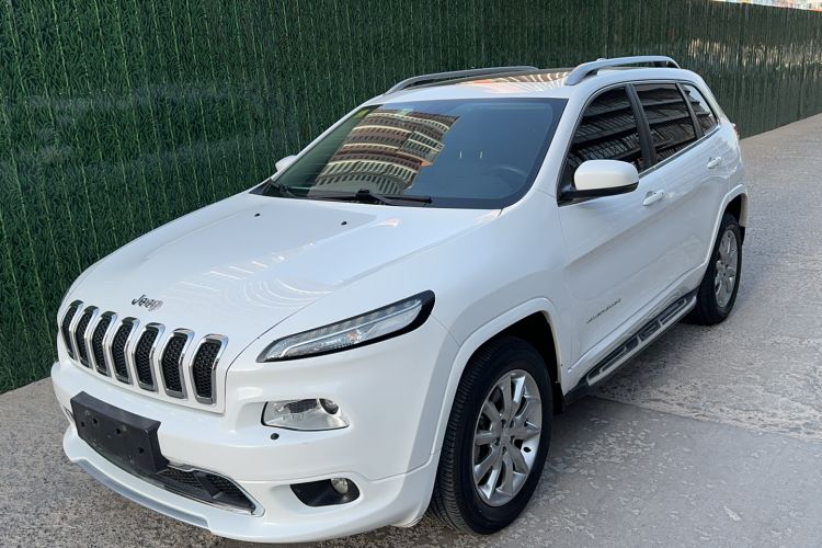 Used Jeep Cherokee 2017 2.4L Excellence Edition