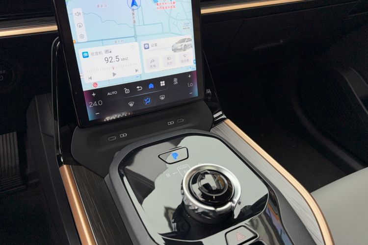 Used Toyota bZ3 2024 517 km Elite PRO