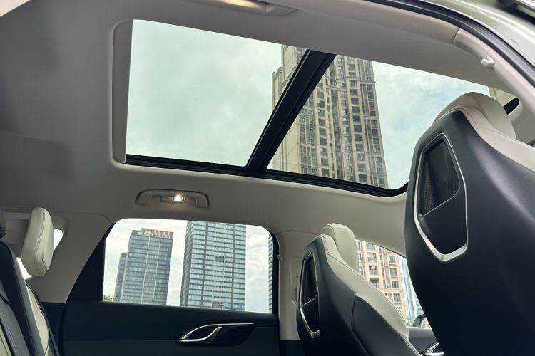 Used Hongqi HS3 2023 2.0T All-Wheel-Drive Youwei Version