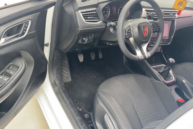 Used Roewe i5 2020 1.5L Manual 4G Connect Luxury Edition