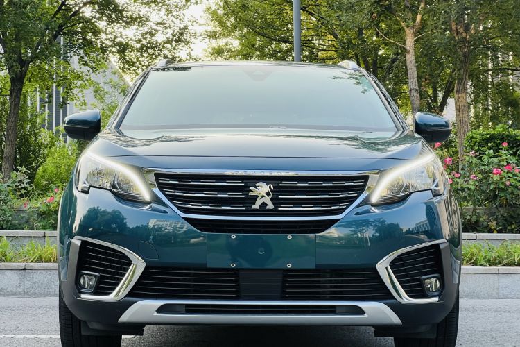 Used Peugeot 5008 2017 380THP 7-Seater Elite Edition
