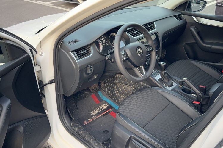 Used Skoda Octavia 2020 TSI280 DSG SmartDrive Luxury Edition