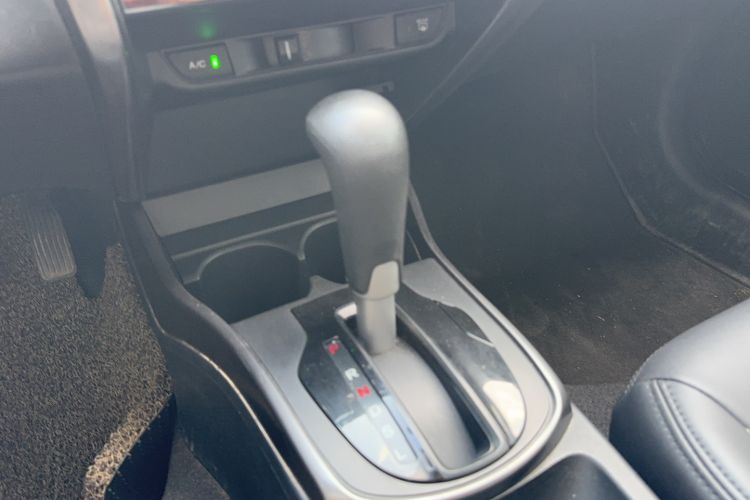 Used Honda Greiz 2016 1.5L CVT Classic Edition
