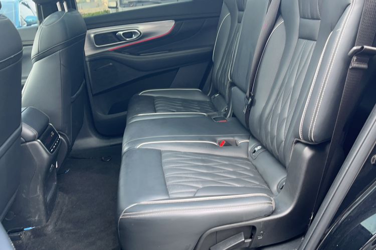 Used GAC Trumpchi GS8 2022 Linghang Series 2.0 TGDI Two-Wheel-Drive Luxury Smart Connectivity Version (7 Seats)
