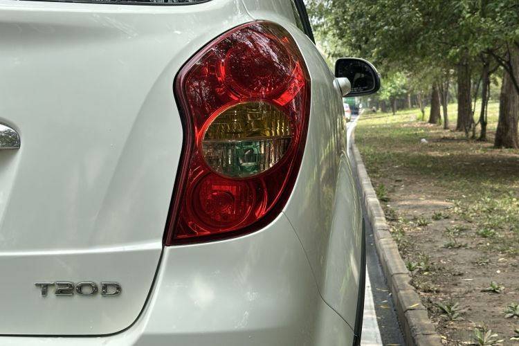 Used SsangYong Korando 2011 2.0T Diesel Two-Wheel Drive Automatic Luxury Navigation Edition