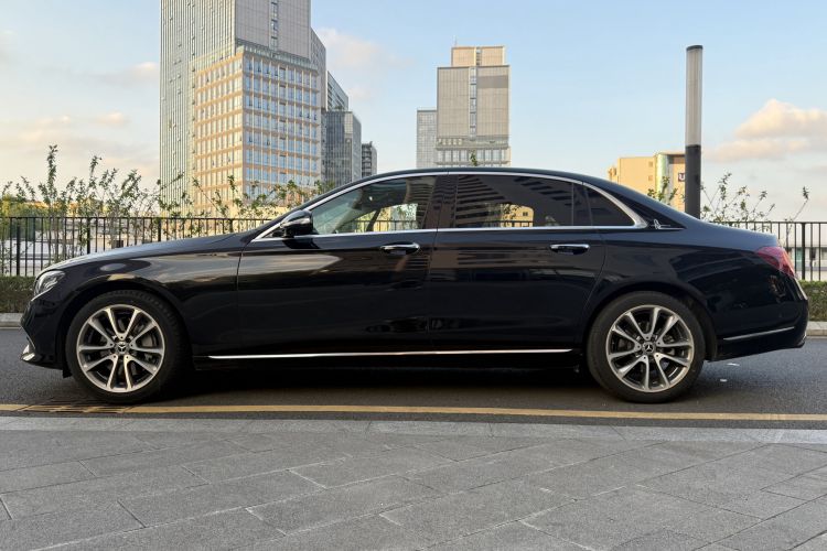 Used Mercedes-Benz E-Class 2019 E 300 L Stylish Model
