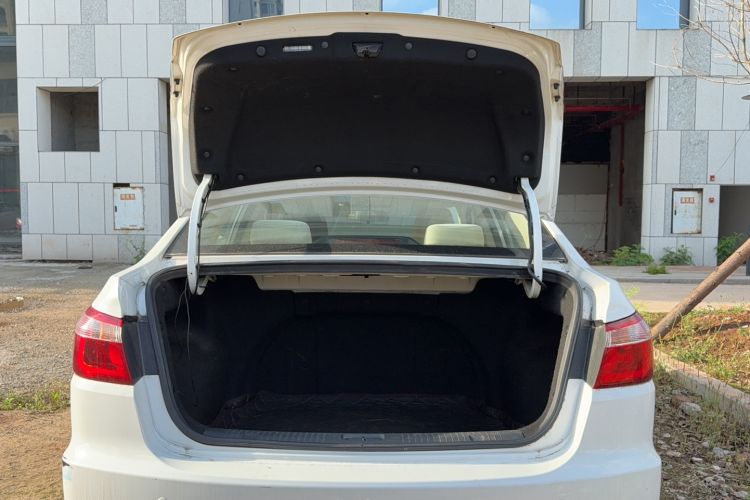 Used Changan Alsvin V7 2016 1.0T Manual Jingchi Elite Model
