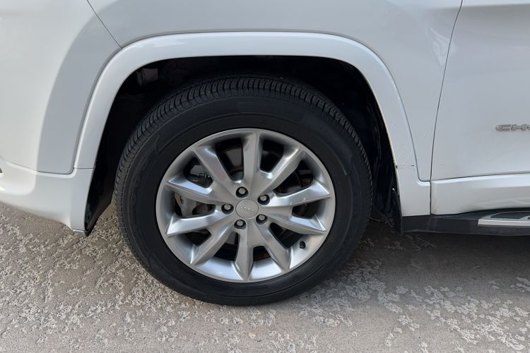 Used Jeep Cherokee 2017 2.4L Excellence Edition