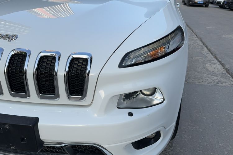 Used Jeep Cherokee 2017 2.4L Excellence Edition