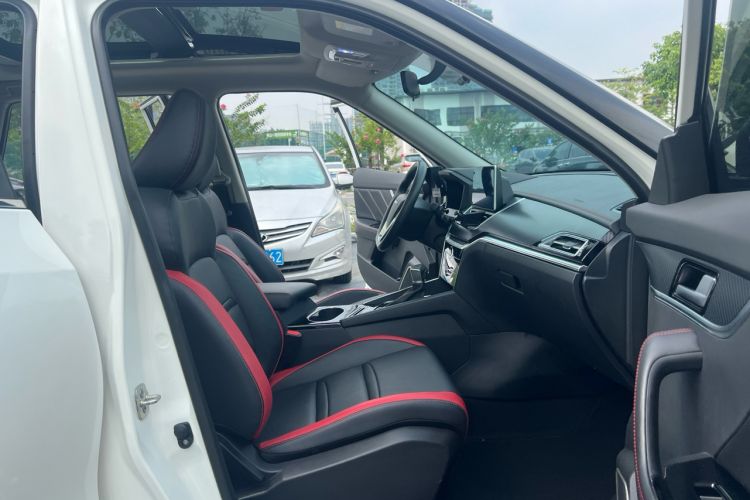 Used Venucia T60 2020 1.6L CVT Smart Drive Version China VI Standard