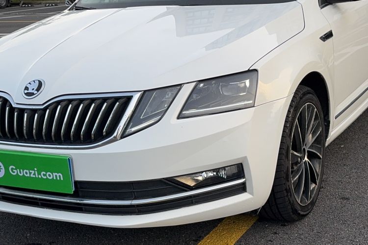 Used Skoda Octavia 2020 TSI280 DSG SmartDrive Luxury Edition