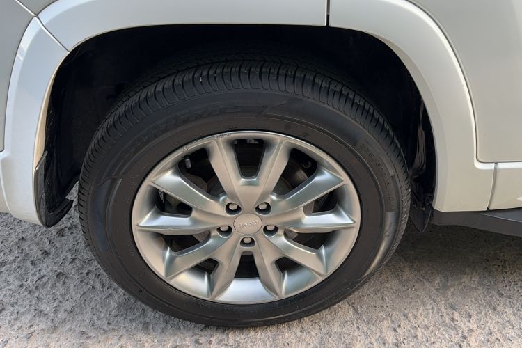 Used Jeep Cherokee 2017 2.4L Excellence Edition