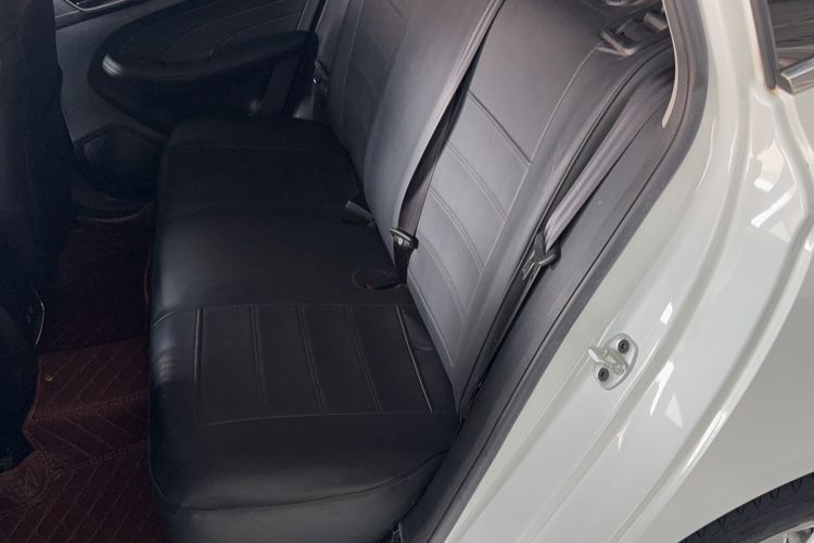 Used Roewe i5 2019 1.5L Manual 4G Connected Langyue Edition Left Rear Seat