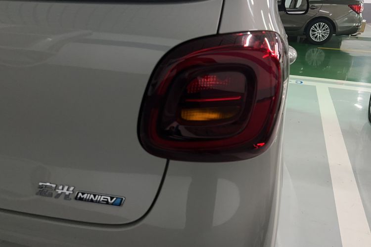 Used Wuling Hongguang MINIEV 2025 Four-Door Version Advanced Edition