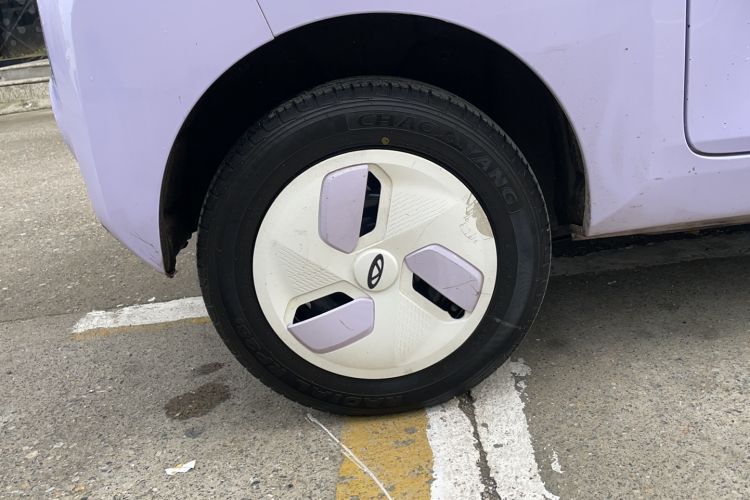 Used Chery New Energy QQ Ice Cream 2022 170km Sundae Phosphate Lithium-Ion