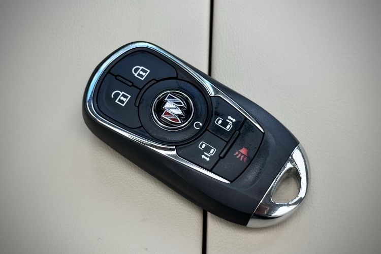 Used Buick GL8 2023 ES Lu Zun Deluxe Model
