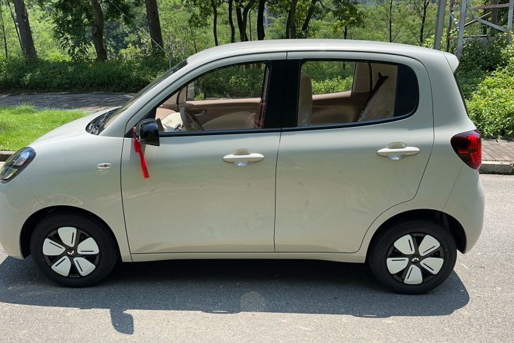 Used Wuling Hongguang MINIEV 2025 Four-Door Version Advanced Edition