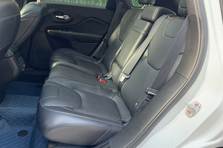 Used Jeep Cherokee 2017 2.4L Excellence Edition