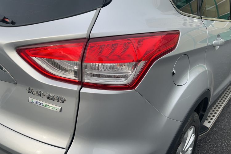 Used Ford Kuga 2013 1.6L GTDi Two-Wheel-Drive Trend Model
