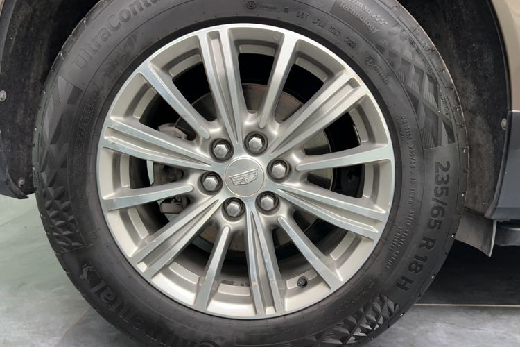 Used Cadillac XT5 2016 25T Luxury Model
