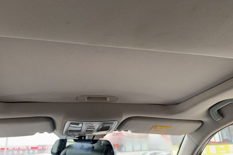 Used Geely Auto GX7 2015 Classic Edition 1.8L Manual Elite Model China V Standard