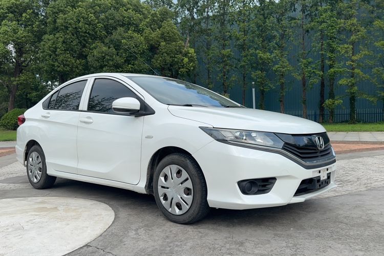 Used Honda Greiz 2016 1.5L CVT Classic Edition
