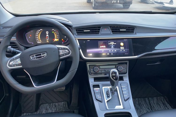 Used Geely Auto Emgrand GL 2021 UP 1.4T CVT Leading Edition Center Console