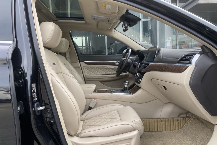 Used GAC Trumpchi GA8 2016 320T Ultimate Edition