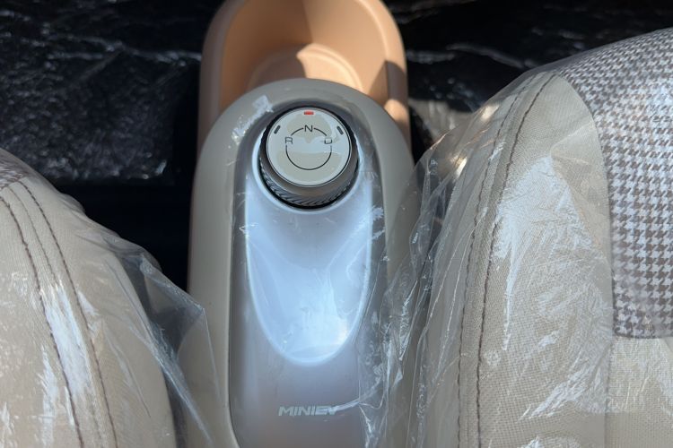 Used Wuling Hongguang MINIEV 2025 Four-Door Version Advanced Edition