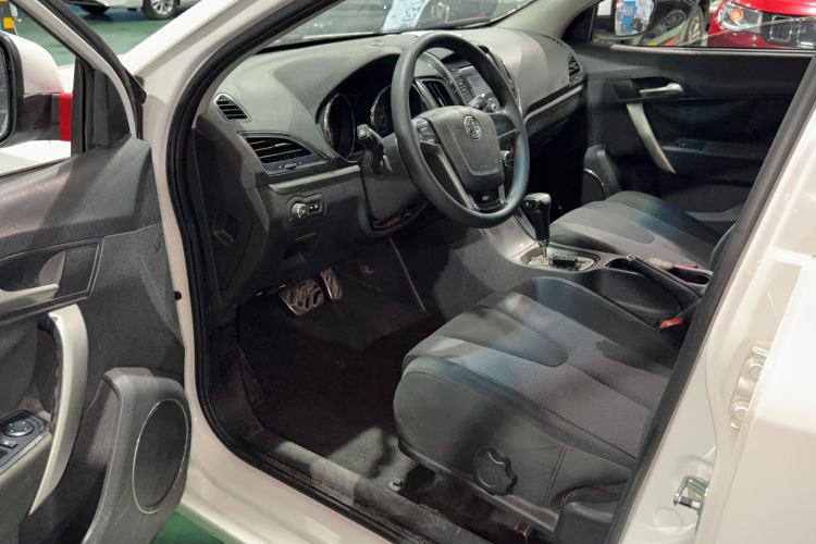 Used MG 5 2012 1.5L Automatic Elite Edition
