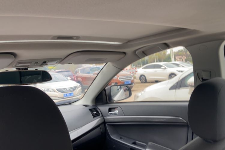 Used Mitsubishi Lancer EX 2013 Fashion Edition 1.8L CVT Comfort Version
