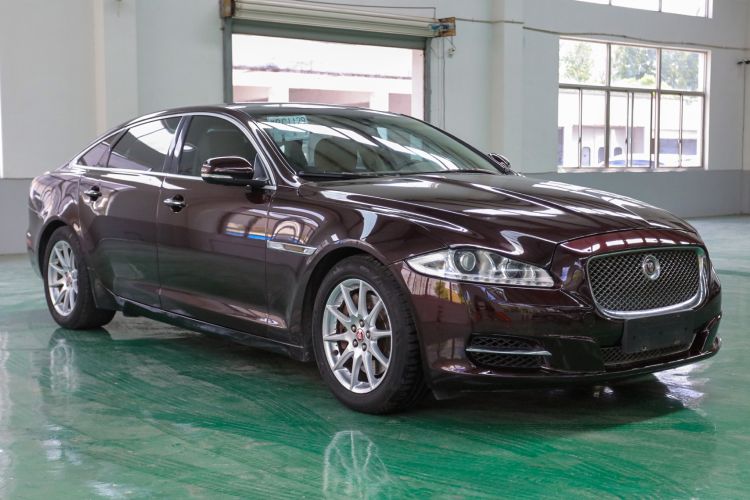 Used Jaguar XJ 2014 XJL 2.0T Two-Wheel Drive Panoramic Business Edition