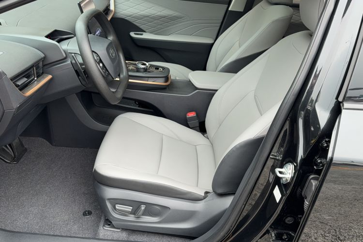 Used Toyota bZ3 2024 517 km Elite PRO