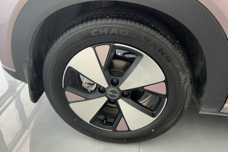 Used BYD Dolphin 2023 420 km Fashion Edition
