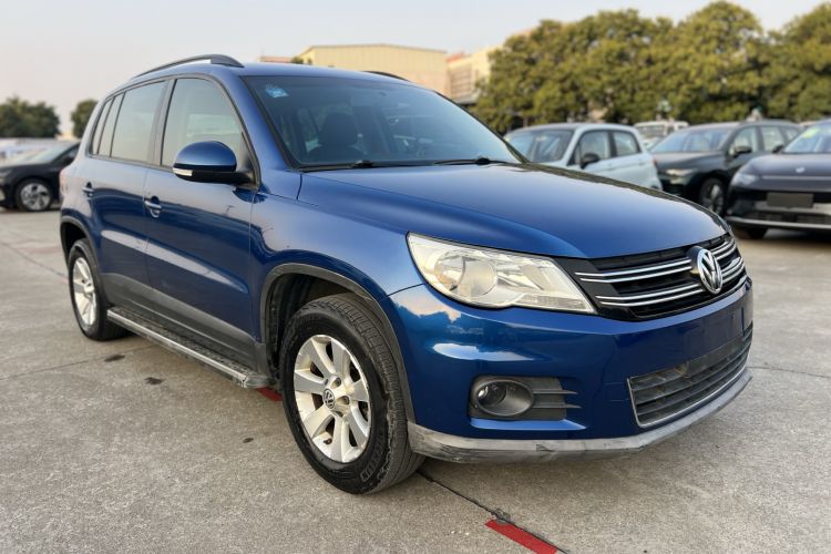 Used Volkswagen Tiguan 2012 1.8TSI Automatic Two-Wheel Drive Trend Edition Front Right 45 Deg