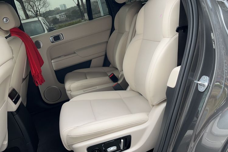 Used Li Auto L9 2022 Max model
