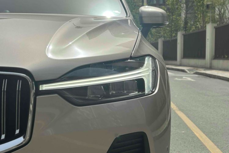 Used Volvo XC60 New Energy 2024 T8 Plug-in Hybrid Long-Range All-Wheel Drive Smart Luxury Edition