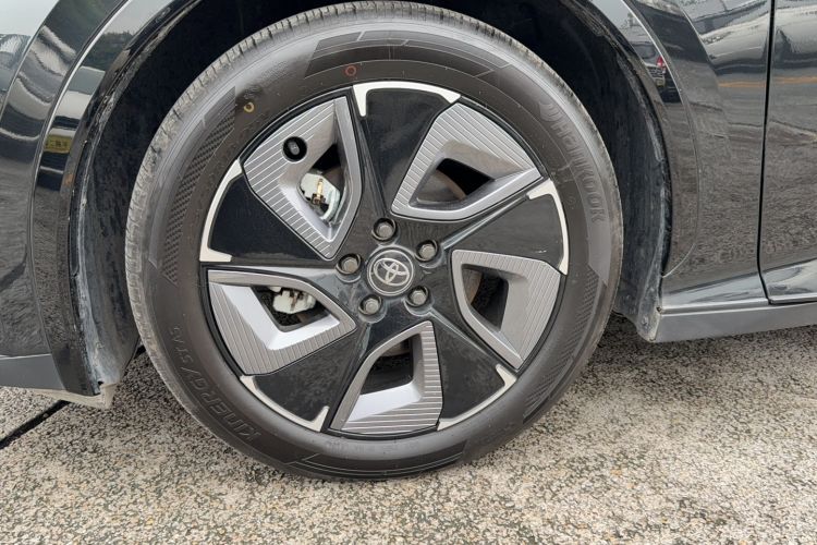 Used Toyota bZ3 2024 517 km Elite PRO