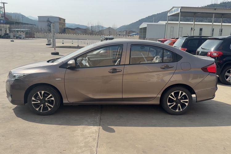 Used Honda Greiz 2016 1.5L Manual Classic Edition