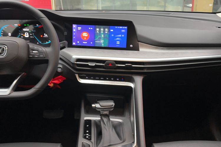 Used Changan CS35PLUS 2022 Blue Whale NE 1.4T DCT Luxury Model