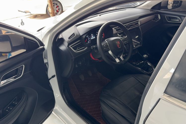 Used Roewe i5 2019 1.5L Manual 4G Connected Langyue Edition Driver Seat