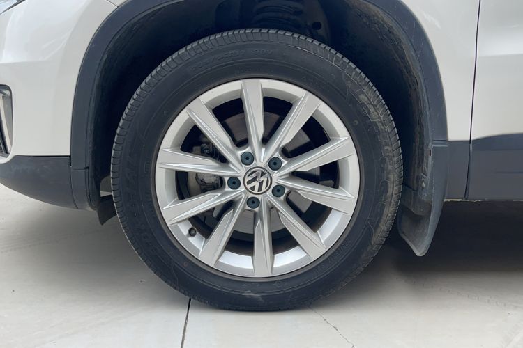 Used Volkswagen Tiguan L 2016 280TSI Automatic Two-Wheel Drive Silk Road Comfort Edition
