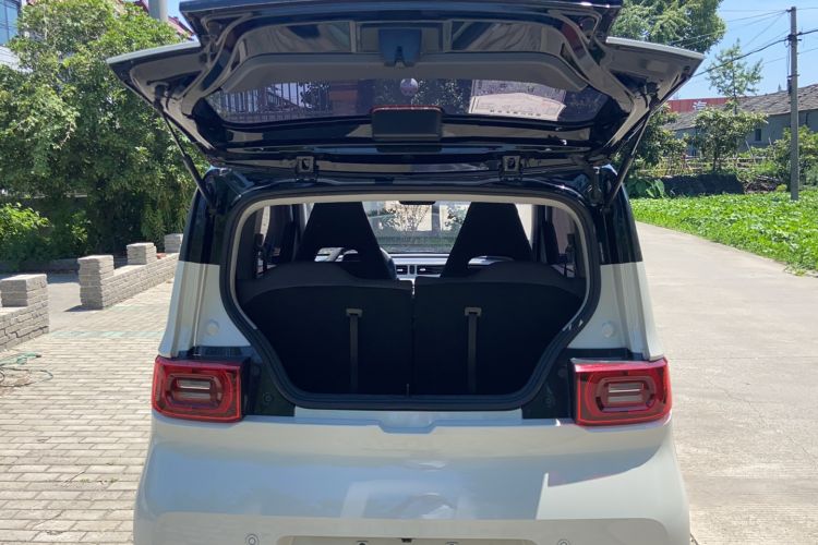 Used Wuling Hongguang MINIEV 2022 Macaron Premium Model – Lithium Iron Phosphate